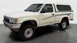 1990 Toyota Pickup Deluxe