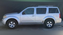 2008 Nissan Pathfinder LE