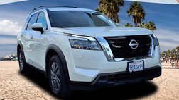 2024 Nissan Pathfinder SV