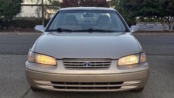 1999 Toyota Camry LE
