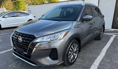 2022 Nissan Kicks SV