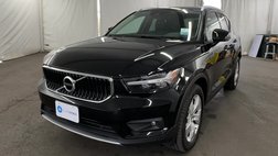 2021 Volvo XC40 T5 Momentum