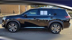 2023 Nissan Pathfinder Platinum