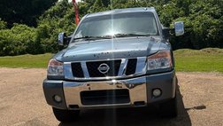 2012 Nissan Titan SV Crew Cab 4WD