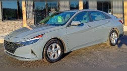 2022 Hyundai Elantra SE