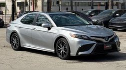 2022 Toyota Camry Hybrid SE