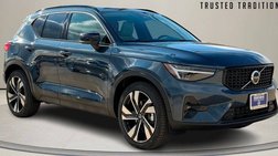 2026 Volvo XC40 B5 Ultra