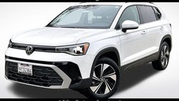 2025 Volkswagen Taos SE 4Motion