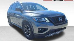 2020 Nissan Pathfinder SV