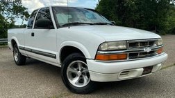 2001 Chevrolet S-10 LS