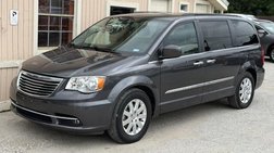 2016 Chrysler Town and Country Touring