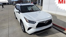 2022 Toyota Highlander Hybrid Platinum