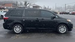 2016 Toyota Sienna XLE