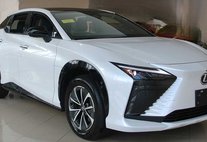 2024 Lexus RZ 450e Premium