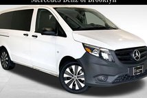 2023 Mercedes-Benz Metris Passenger