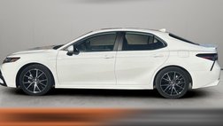 2024 Toyota Camry Hybrid SE