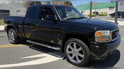 2002 GMC Sierra 1500 Denali