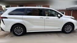 2021 Toyota Sienna XLE