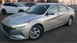 2023 Hyundai Elantra SE