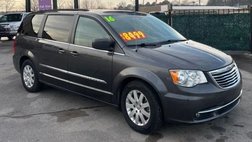 2016 Chrysler Town and Country Touring
