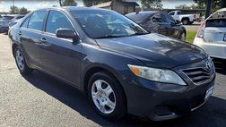 2010 Toyota Camry 2014.5 4dr Sdn I4 Auto LE (Natl)