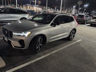 2022 Volvo XC60 Recharge T8 R-Design