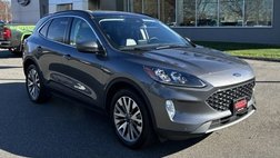 2022 Ford Escape Titanium