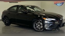 2023 Alfa Romeo Giulia Estrema