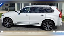 2023 Volvo XC90 Recharge T8 Core Bright Theme