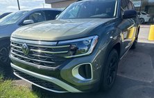 2024 Volkswagen Atlas Peak Edition SE 4Motion