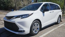 2023 Toyota Sienna XSE 7-Passenger