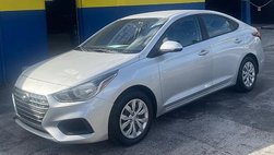 2020 Hyundai Accent SE