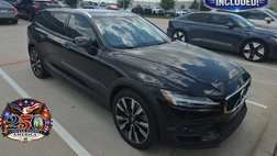 2022 Volvo V60 Cross Country T5