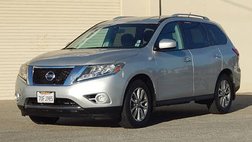 2016 Nissan Pathfinder SV