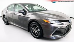 2024 Toyota Camry Hybrid XLE