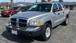 2005 Dodge Dakota SLT