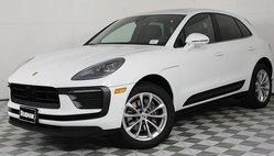 2025 Porsche Macan T