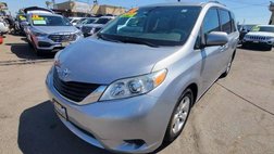 2013 Toyota Sienna LE