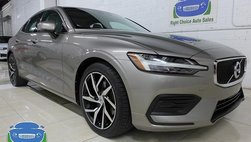 2020 Volvo S60 T5 Momentum