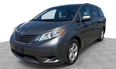 2017 Toyota Sienna LE