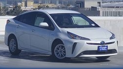 2021 Toyota Prius LE