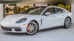 2020 Porsche Panamera Standard