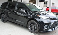 2025 Toyota Sienna XSE 7-Passenger