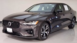 2025 Volvo S60 B5 Core