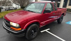 2002 Chevrolet S-10 LS