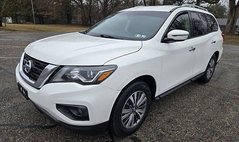 2020 Nissan Pathfinder SV