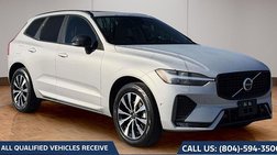 2023 Volvo XC60 B5 Plus Dark Theme