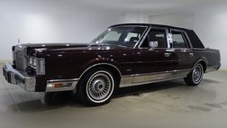 1988 Lincoln Town Car Base
