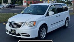 2015 Chrysler Town and Country Touring