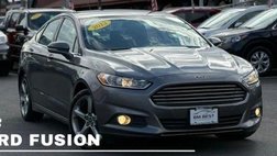 2013 Ford Fusion SE